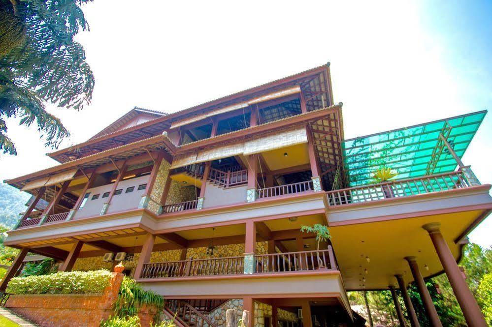 The Waterway Villa Bentong Exterior foto
